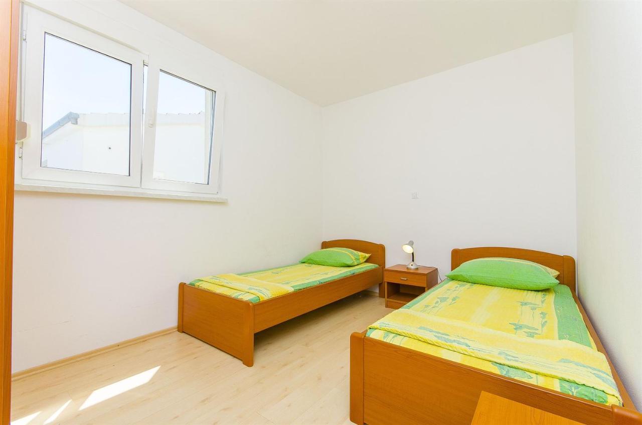 Apartments Kazimir Necujam Exterior photo