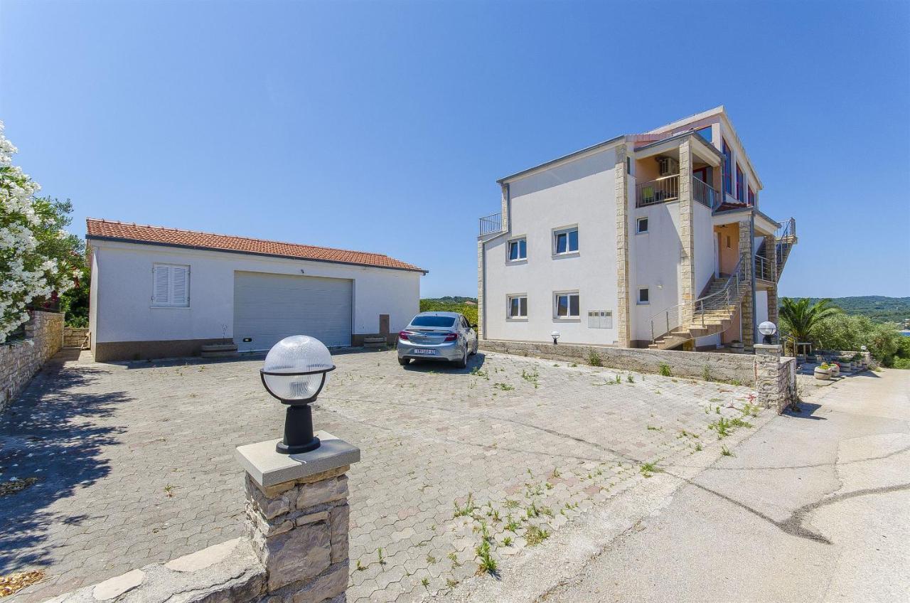 Apartments Kazimir Necujam Exterior photo