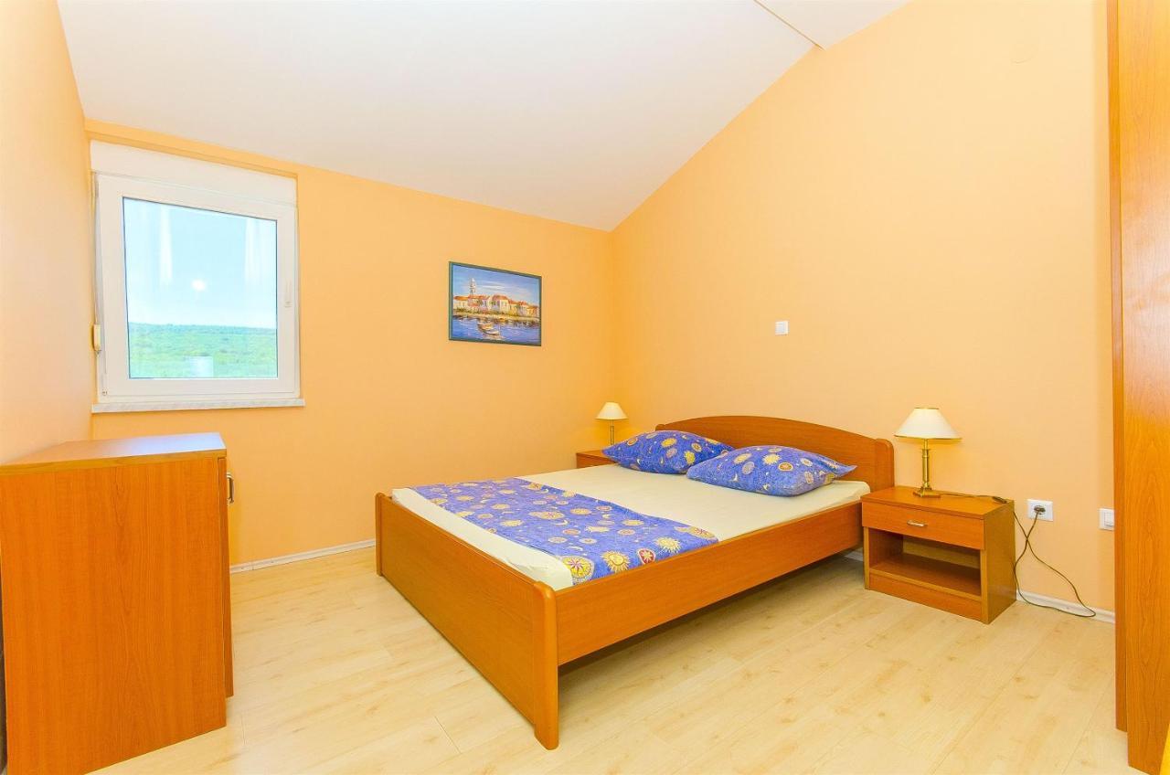 Apartments Kazimir Necujam Exterior photo