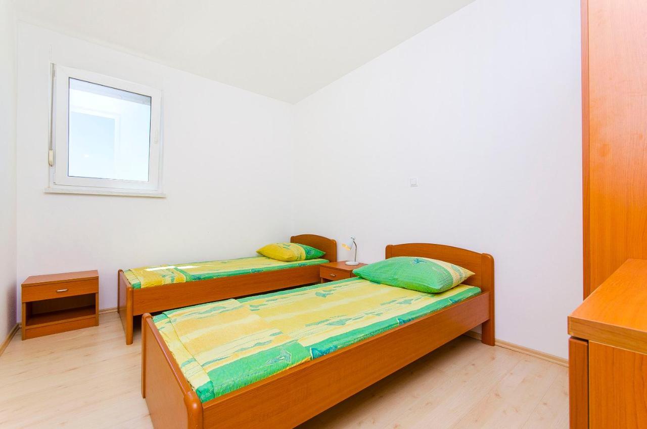 Apartments Kazimir Necujam Exterior photo
