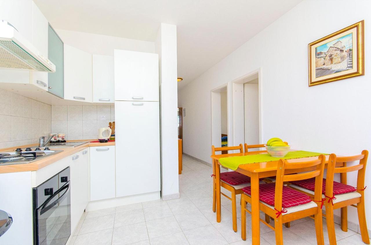 Apartments Kazimir Necujam Exterior photo